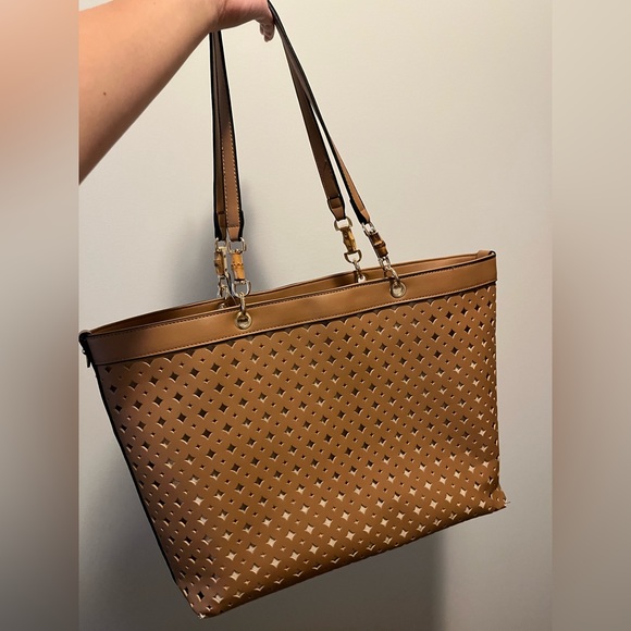 Brand new with tags tote bag - Picture 2 of 3